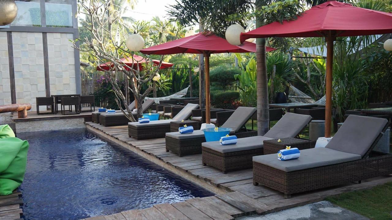 Pipe Dream Villas Resort Kuta  Exteriör bild