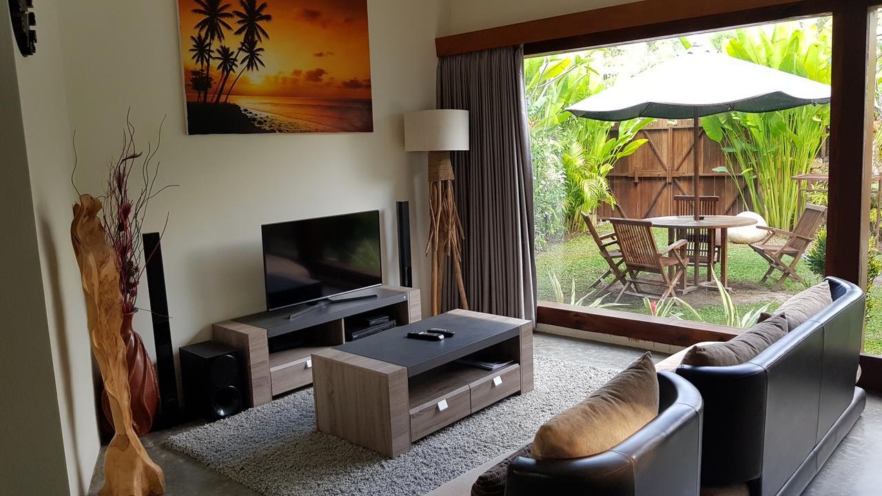 Pipe Dream Villas Resort Kuta  Exteriör bild