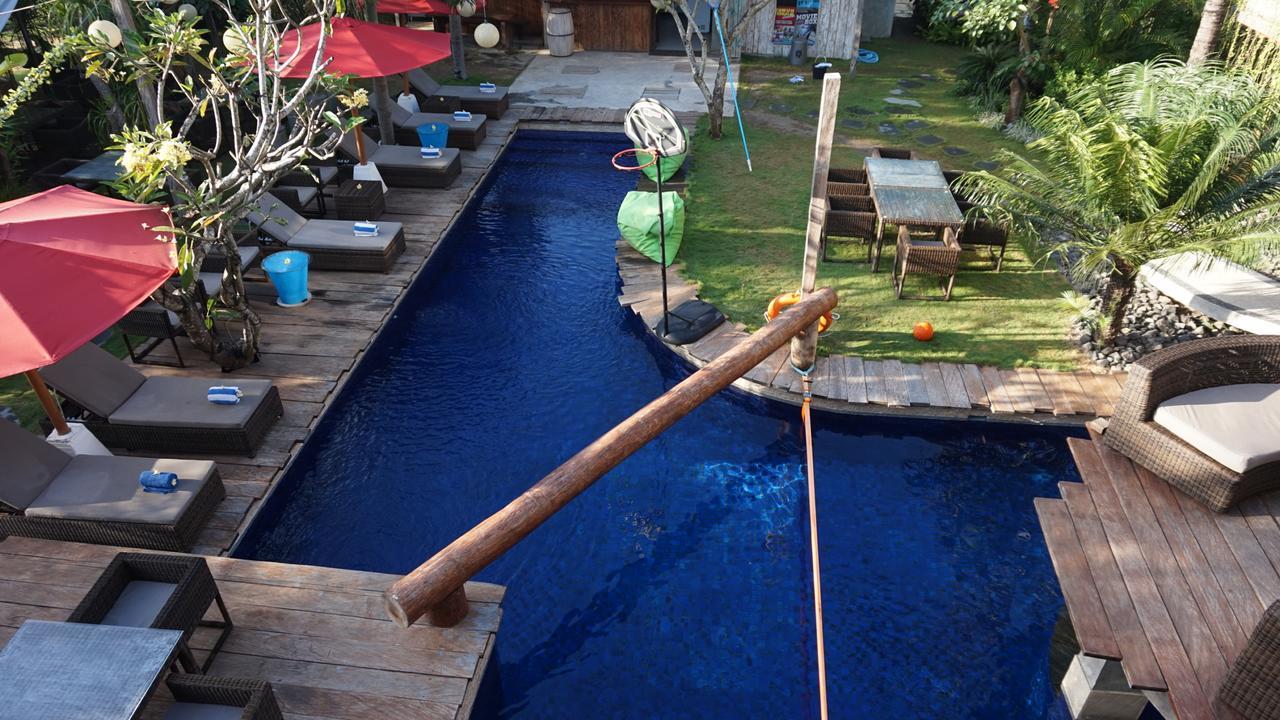 Pipe Dream Villas Resort Kuta  Exteriör bild