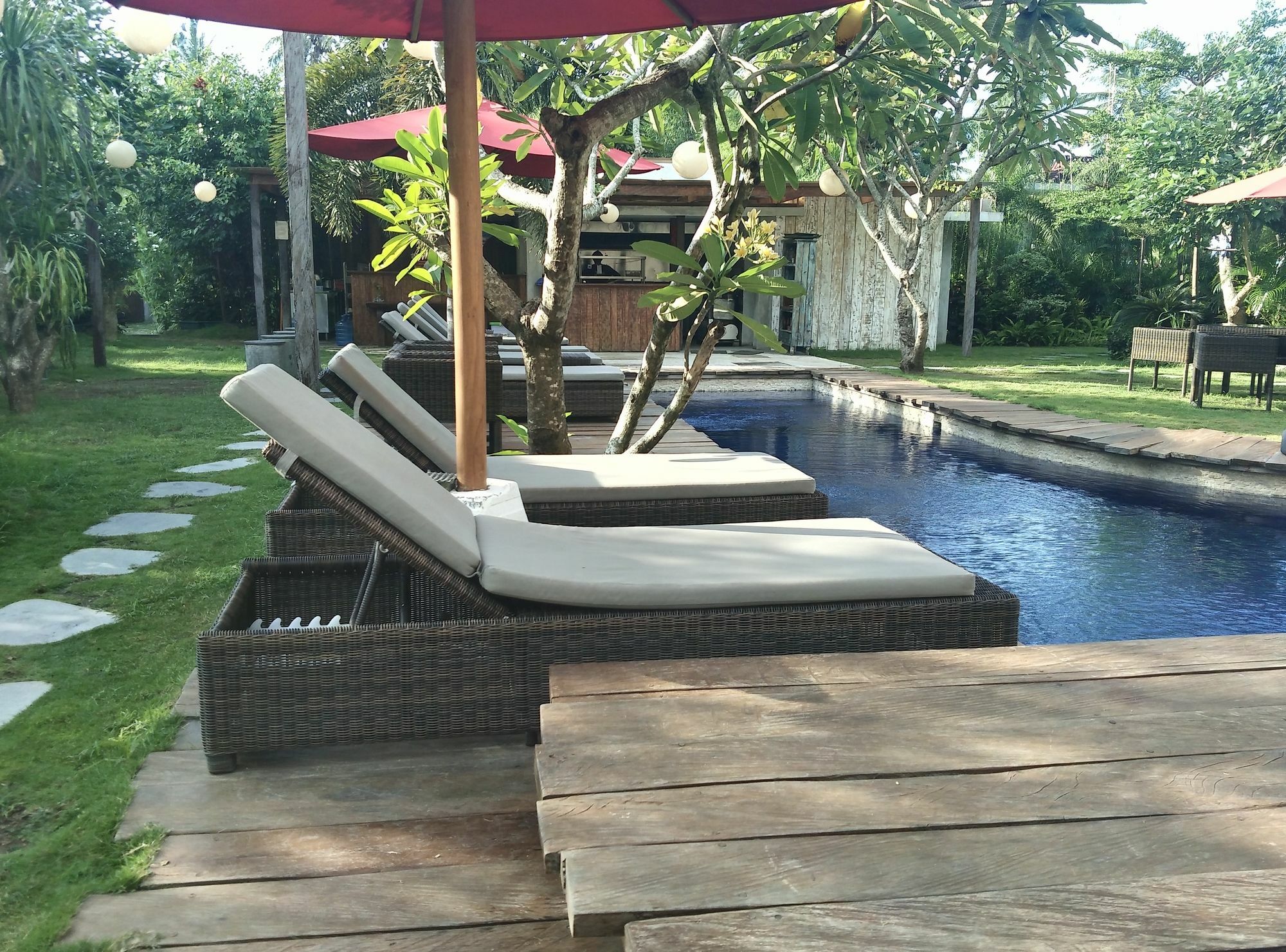 Pipe Dream Villas Resort Kuta  Exteriör bild